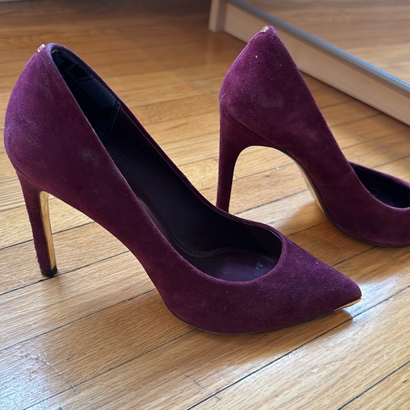 Purple suede high heels - Picture 2 of 3